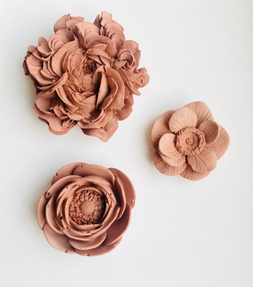 Elegant Wall Flowers (Set of 3)